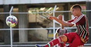 Бразилецът в „Дунав“ показва какво може в контролата със Своге днес