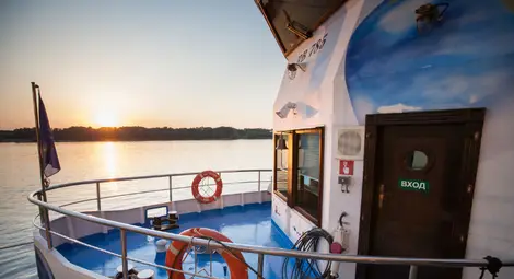 Областната управа в в Русе организира разходка по река Дунав за ученици от всички класове