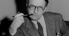 Ремънд Чандлър пише своята кулинарна книга в романите си