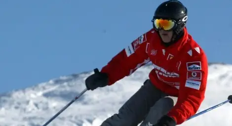 Рискът да събудят Шумахер смущава медиците