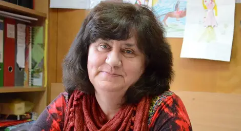 Рев на самолети орисва житейския полет на волната птица Таня