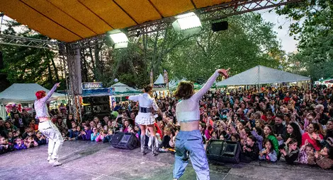 Русенският Пролетен панаир се завръща с атракции и музикални събития в Парка на младежта