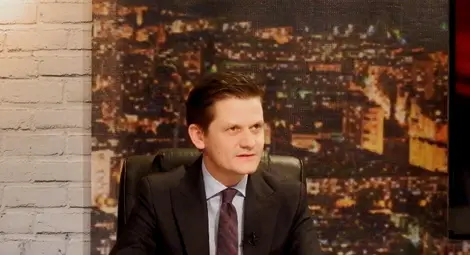 Председателят на КЗП:  Пакети с безплатни есемеси биха решили въпроса с по-скъпите съобщения на кирилица