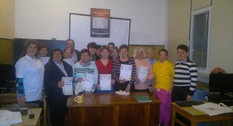 Сертификати за компютърни знания раздаде читалището в Мартен