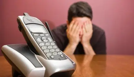 Съдебни изпълнители: Ако ви звънят по телефона за дългове и запори, не сме ние