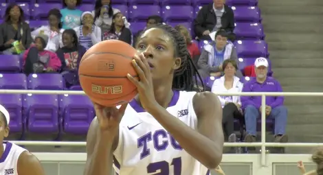 &bdquo;Дунав 8806&ldquo; иска да се  отърве от Латриша Ловинг