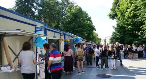 18 училища се включват в Панорамата на средното образование 18 училища се включват в Панорамата на средното образование