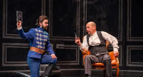 Русенският театър обяви „Седмица на духа“ с по-ниски цени на билетите Русенският театър обяви „Седмица на духа“ с по-ниски цени на билетите