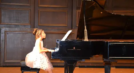 Деветгодишната Тереза ще свири в Карнеги хол