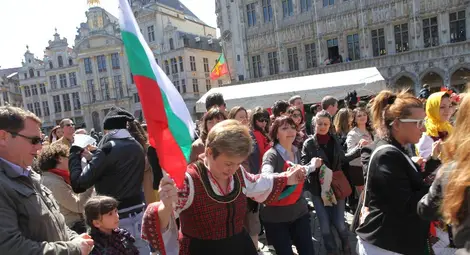 Кристалина Георгиева повежда отново голямото българско хоро на Grand Place в Брюксел