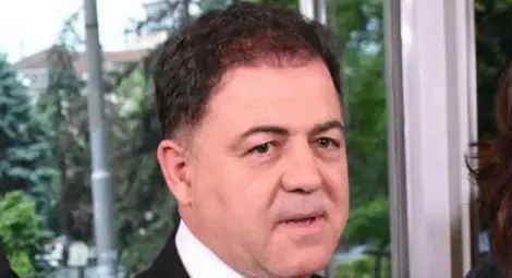 МО плащало по 100 лева на час на Огнян Минчев, Соломон Паси и Антоний Гълъбов