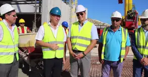 Икономисти: Няма опасност да ни залеят работници от чужбина