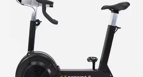 Това е специализирано колело, необходимо за  залата за деца с увреждания.