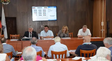 Засипват с фрезован асфалт улици в Хайдук дере