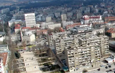 Бонбони за смет раздават в Разград