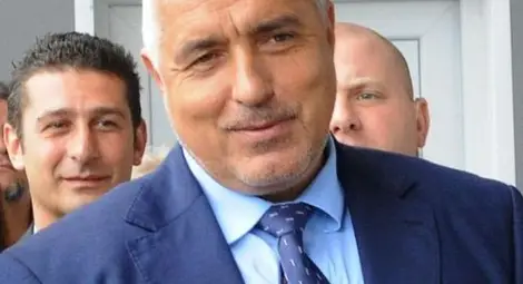 Борисов обеща коледни надбавки за пенсионерите