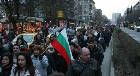Нови протести във Варна и Стара Загора: Сбогом Дянков! Сбогом ГЕРБ! /галерия/