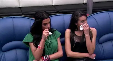 Вини Джоунс води в Холивуд един от "Къртицата" Вини Джоунс води в Холивуд един от "Къртицата"