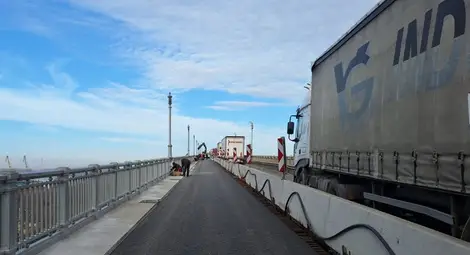 Започна монтажът на дилатационни фуги на Дунав мост при Русе