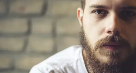 Защо жените са привлечени от дългите мъжки бради