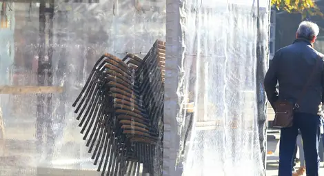 Заведенията ще работят 50% и с вечерен час, тръгват вътрешните екскурзии Заведенията ще работят 50% и с вечерен час, тръгват вътрешните екскурзии