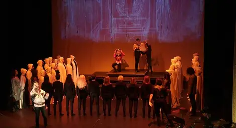 Филм и изложба разказват за рокоперата Нострадамус“, тръгнала по света от Русе Филм и изложба разказват за рокоперата Нострадамус“, тръгнала по света от Русе