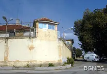 Пенсионерка опита да внесе амфетамин в Пловдивския затвор