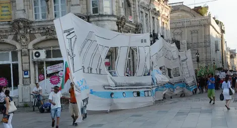 Приказни герои превзеха Русе на Еньовден