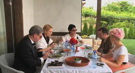 Любовни искри и неочаквани разкрития в последните епизоди на &bdquo;Черешката на тортата&rdquo; тази седмица по Нова