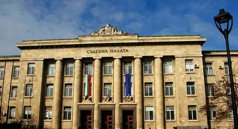 Прокуратурата ще решава два казуса на тема карантина