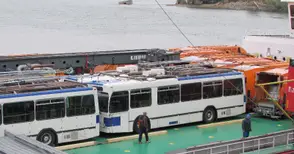 Две русенски фирми докараха швейцарските попълнения на градския транспорт