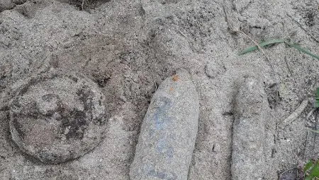 Три снаряда и пехотна мина извадени от дъното на Дунав Три снаряда и пехотна мина извадени от дъното на Дунав