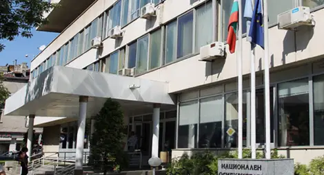 От 1 май променят условията за данни в болничните листа