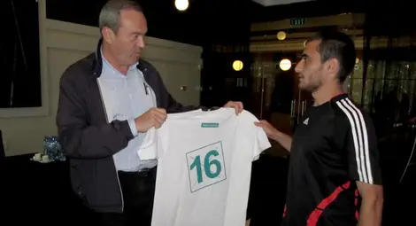 Папазов: Независимият евродепутат има свободата да задава неудобни въпроси Папазов: Независимият евродепутат има свободата да задава неудобни въпроси