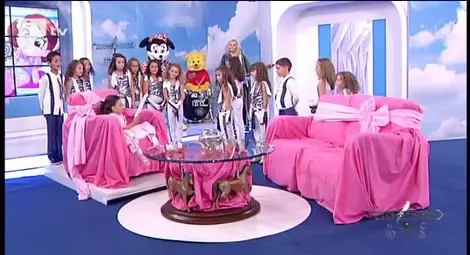 Мариян Вълев и Наталия Симеонова връщат усмивката на едно дете тази събота по bTV