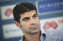 Гонзо застава на кормилото на Левски за четвърти път