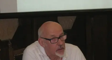 Шеф-готвач от Англия дава работа на 12 сираци във &bdquo;Феникс кафе&ldquo;