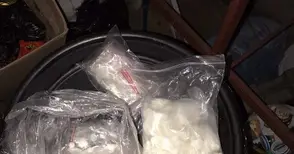 Едър наркодилър задържан с взрив и три вида дрога