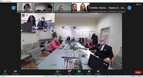 Ученици и студенти в Русенския университет обмениха идеи за социална работа и бизнес в състезание