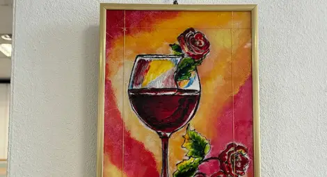 Изложбата &bdquo;Вино, любов и традиции&ldquo; на &bdquo;Борисова&ldquo; 6 в Русе превръща 80 платна в празник на изкуството