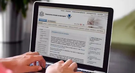 Двама от всеки трима русенци декларират доходите си по електронен път Двама от всеки трима русенци декларират доходите си по електронен път