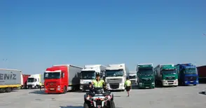 Нова фирма на транспортно дружество спечели конкурса за буферния паркинг