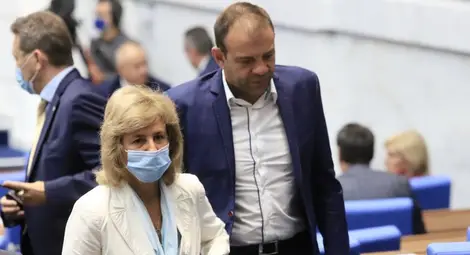 Нигяр Джафер: Ваксината е надежда, но е нужна повече медицинска информаци