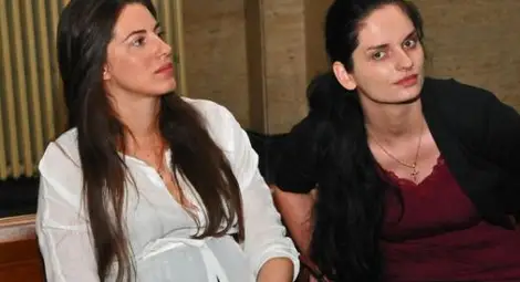 Драма: Бременната Деница Гаджева се разплака и прекъсна делото срещу Сидеров