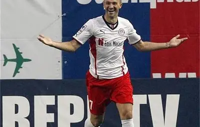 Голмайсторите в Европа над 35 г.: 1. Лука Тони, 2. Георги Пеев, 3. Антонио ди Натале Голмайсторите в Европа над 35 г.: 1. Лука Тони, 2. Георги Пеев, 3. Антонио ди Натале