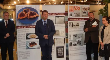 Русенската изложба &bdquo;Страдание и спасение&ldquo; може да пътува за Израел /галерия/