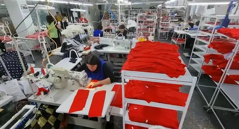 Собственикът на „БТБ България“: Шивачката трябва да получава значително повече от един асистент-продавач в магазин Собственикът на „БТБ България“: Шивачката трябва да получава значително повече от един асистент-продавач в магазин