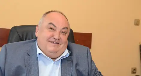 Сава Савов - началникът с ръце на работяга