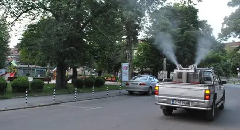 Здравната инспекция отделя над 330 хиляди лева за борба с комарите Здравната инспекция отделя над 330 хиляди лева за борба с комарите