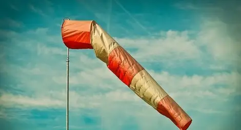 Ще посрещнем новата седмица с бурен вятър и дъжд